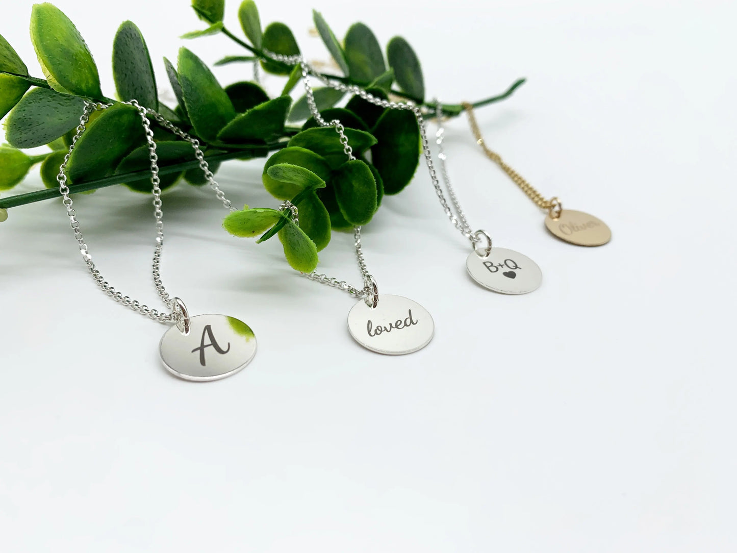 Personlized Jewelry Custom Engraved Dainty Necklace SaviJewelry