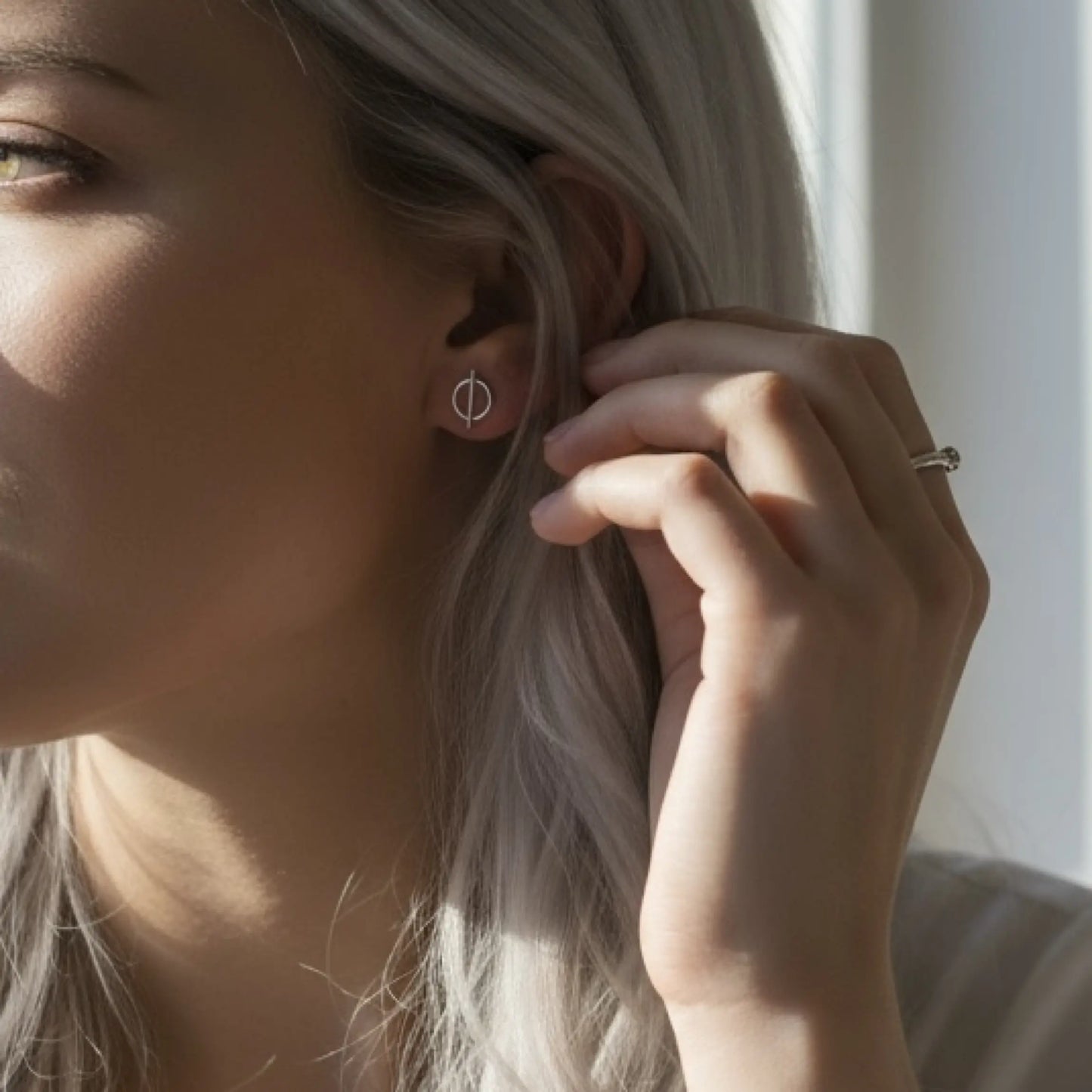 Sterling Silver Circle Stud Earrings SaviJewelry