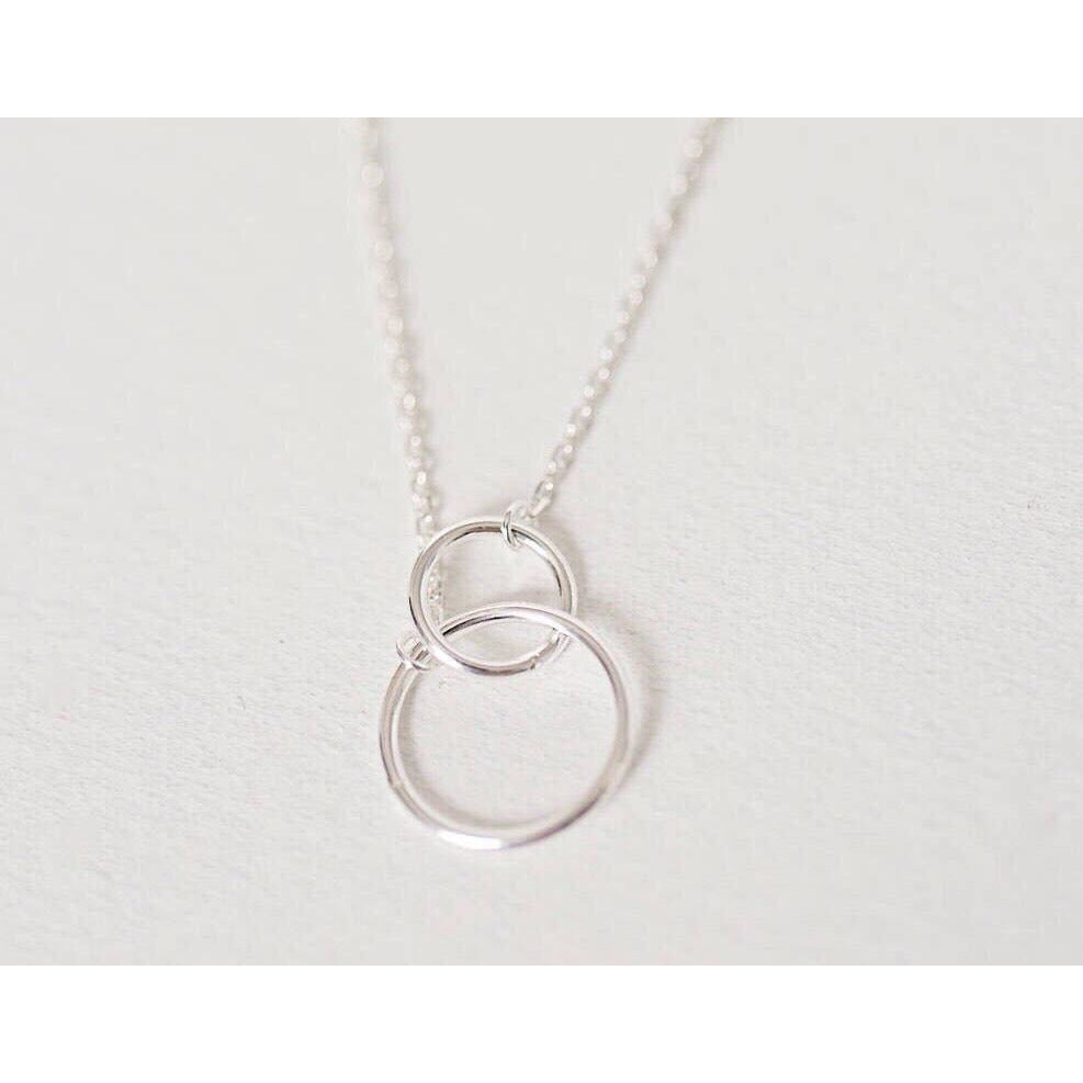 Interlocking Circle Necklace - Savi Jewelry