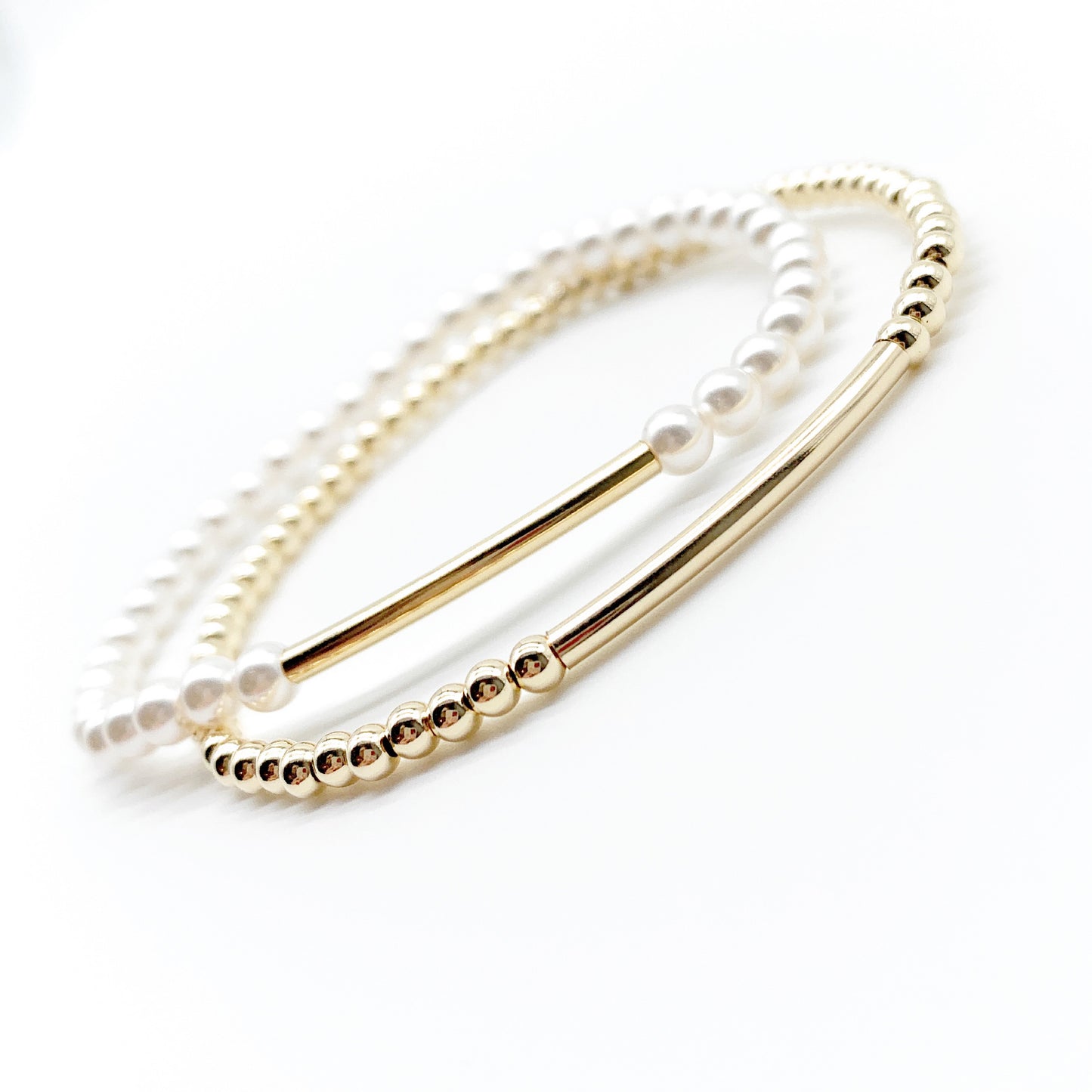 Gold pearl bracelet