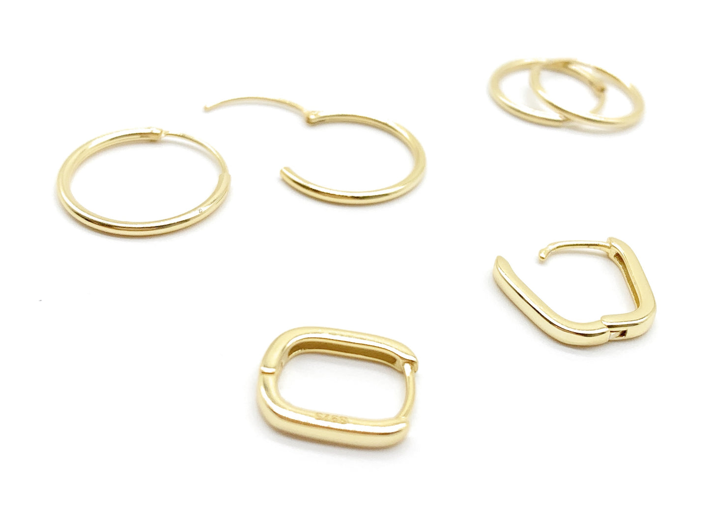 Oval hoop Earrings