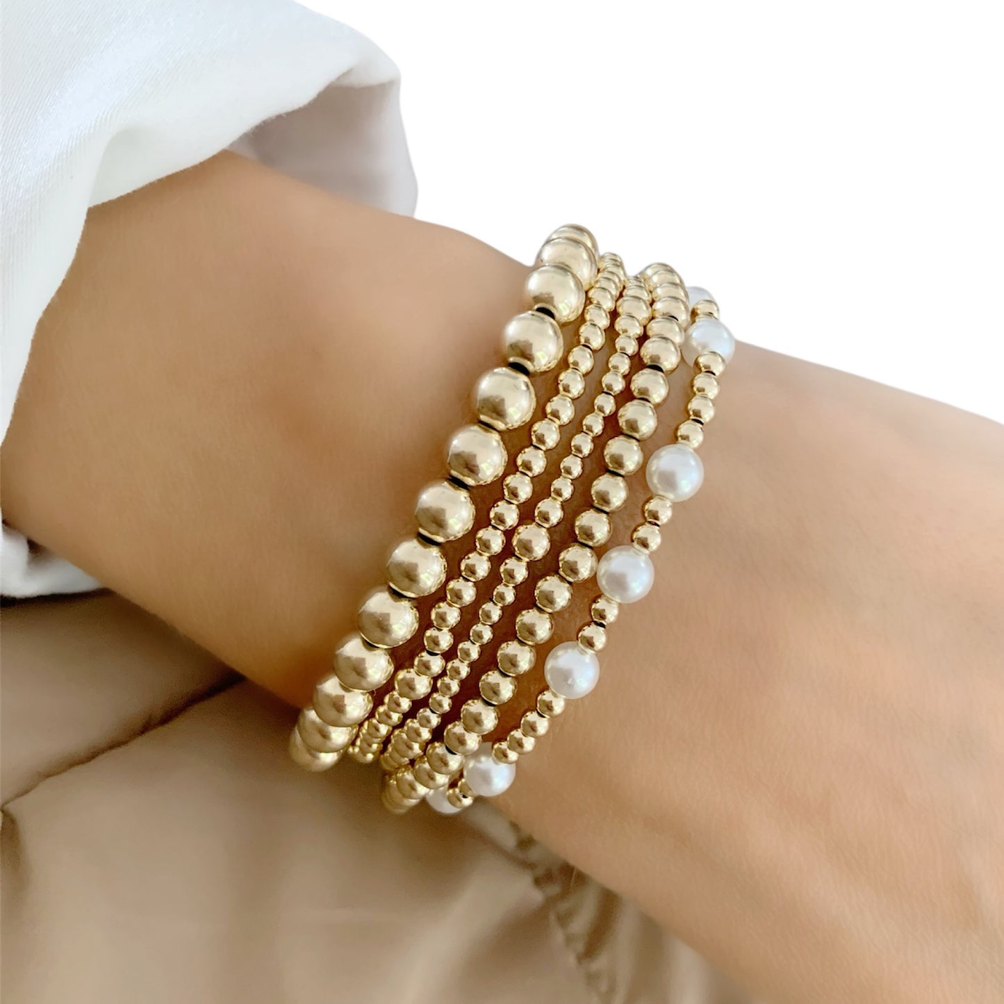 Gold Pearl bracelet