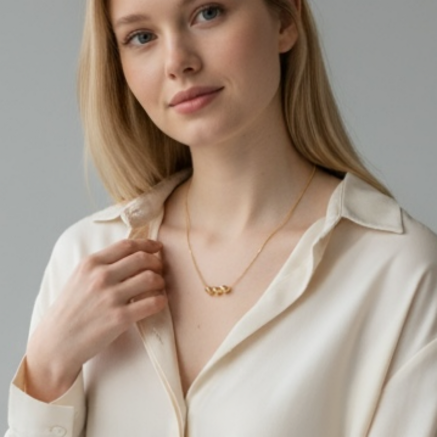 Gold Choker necklace