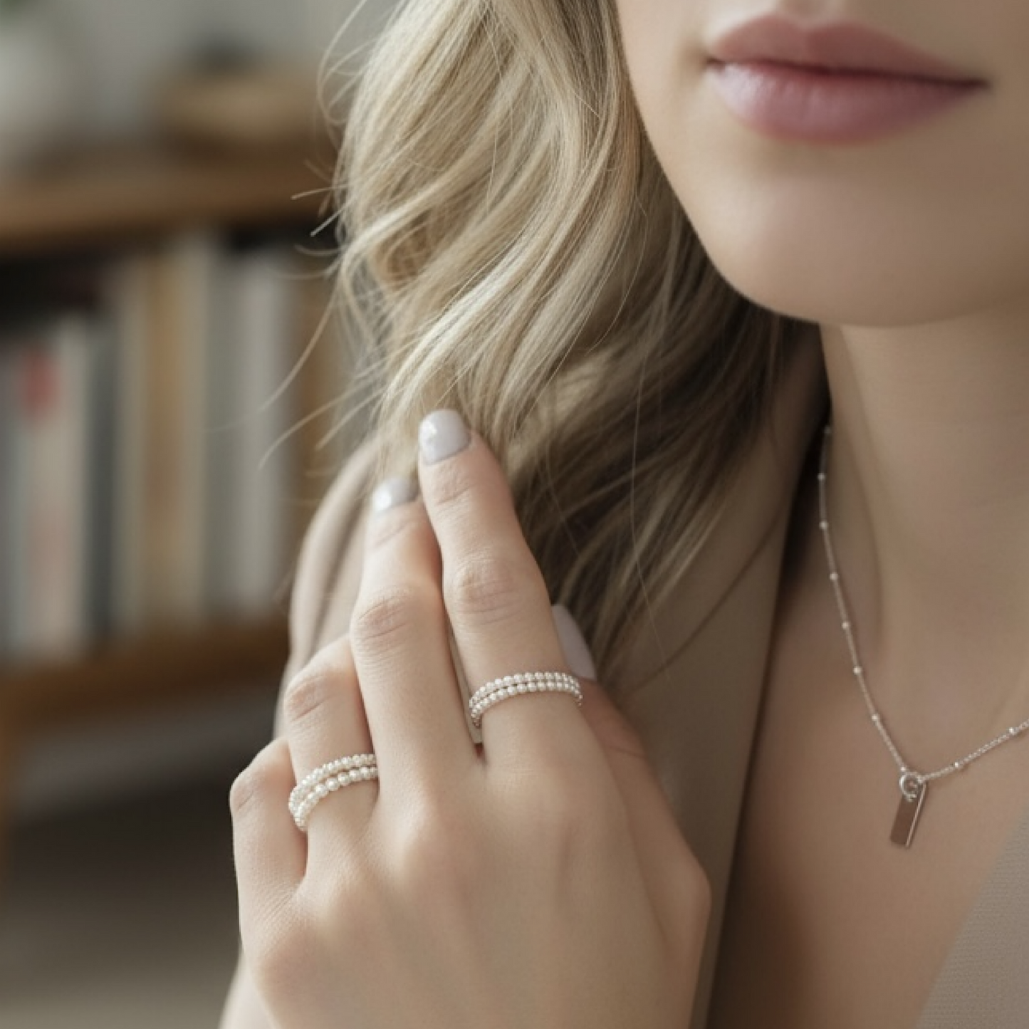 Silver choker necklace