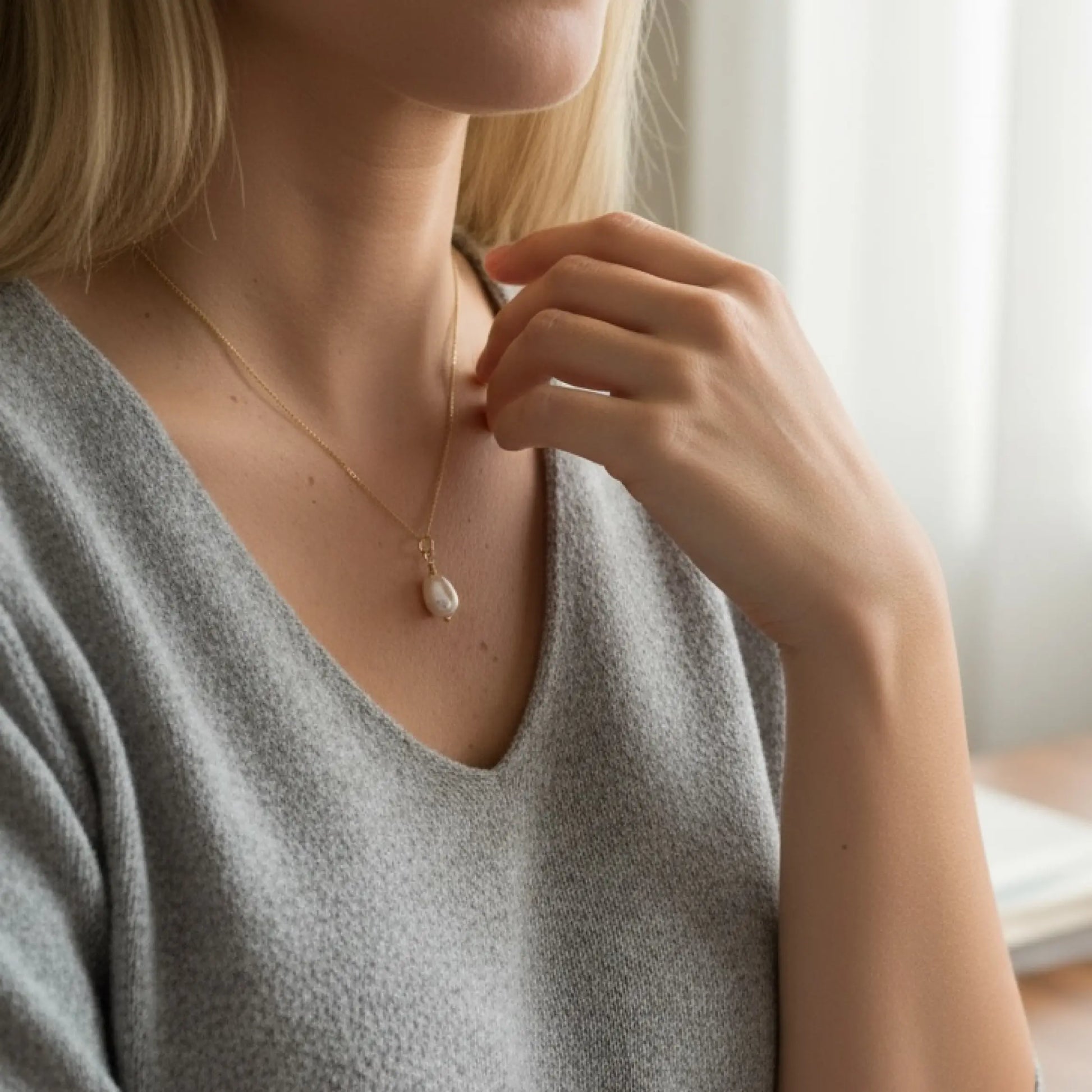 Gold Pearl Necklace SaviJewelry