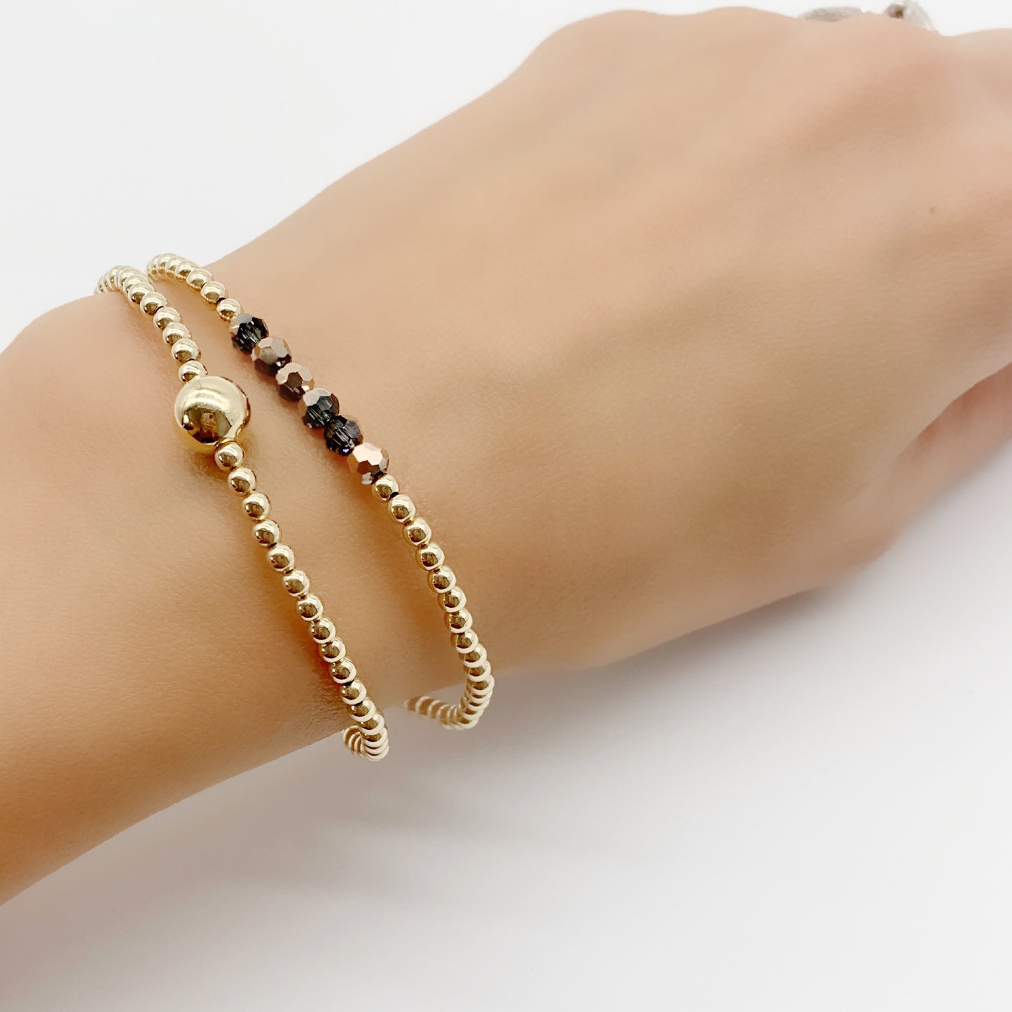 Dainty Gold bracelet