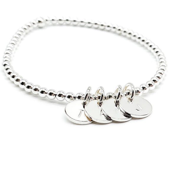 Add a classic touch to your outfit with this Sterling Silver bead bracelet. Crafted with durable 925 Sterling Silver, this bracelet will be a timeless addition to your jewelry collection.