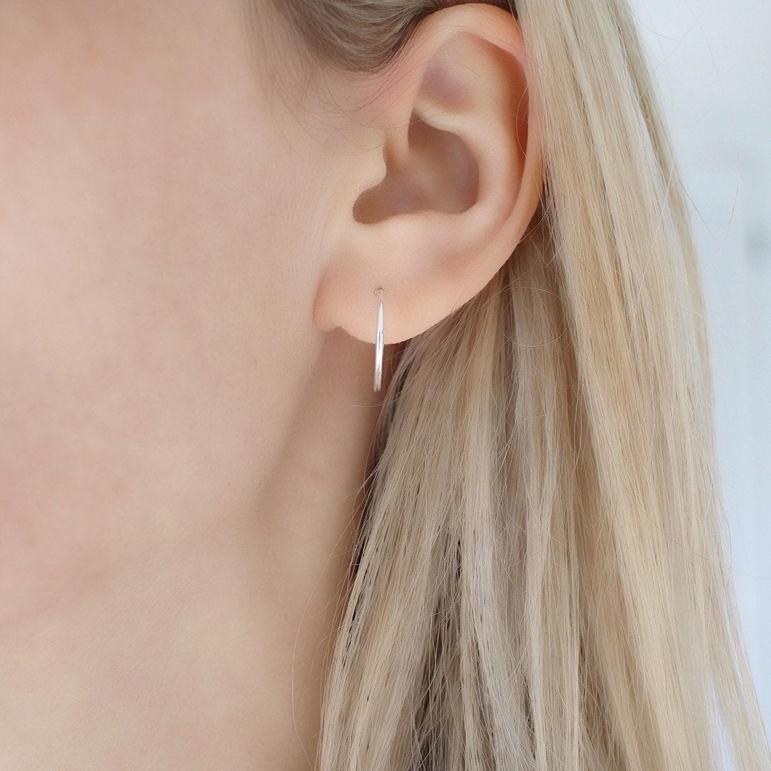 Silver hoops - Savi Jewelry