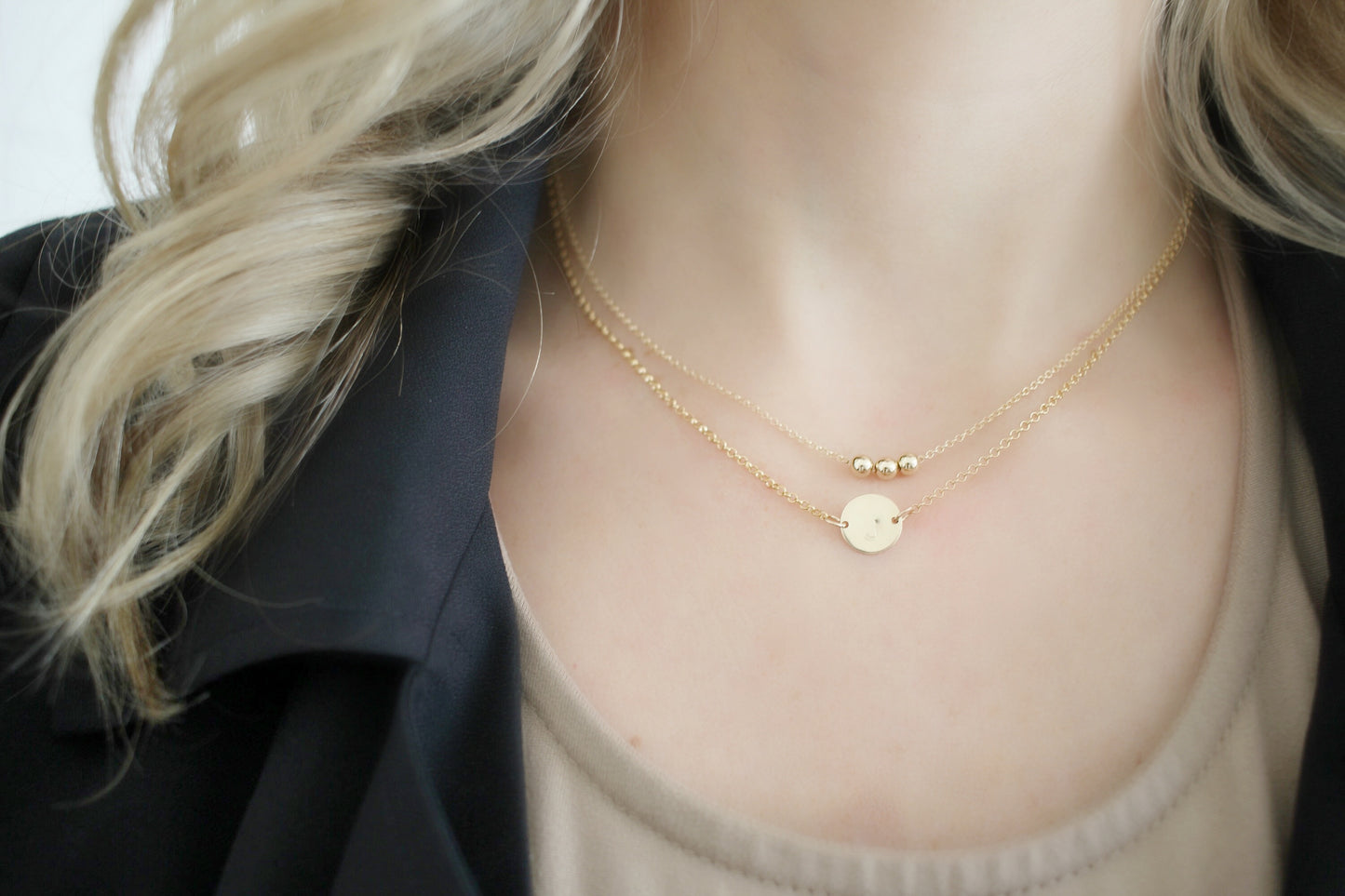 14k Gold Filled initial charm necklace - Savi Jewelry