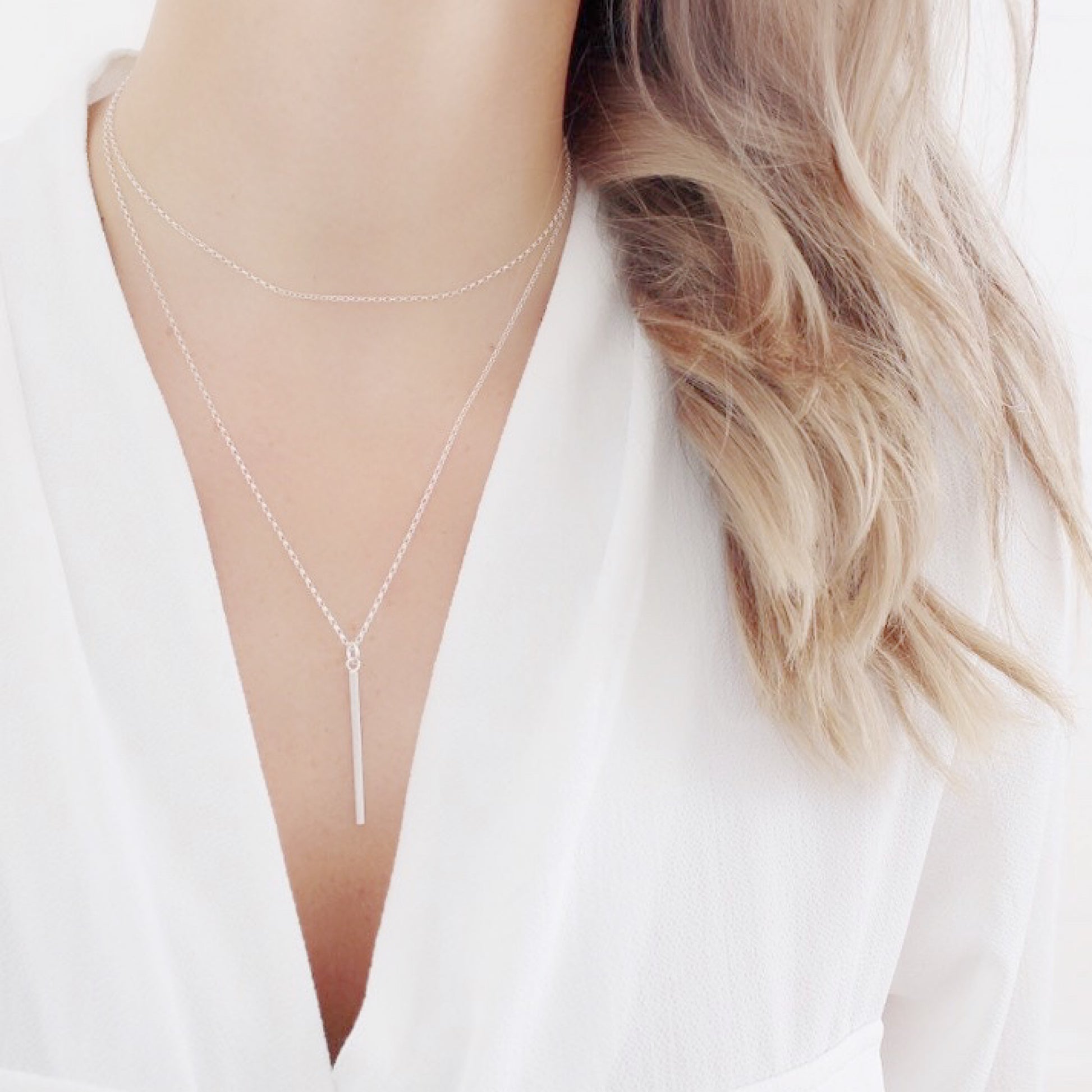 Skinny vertical bar necklace - Savi Jewelry