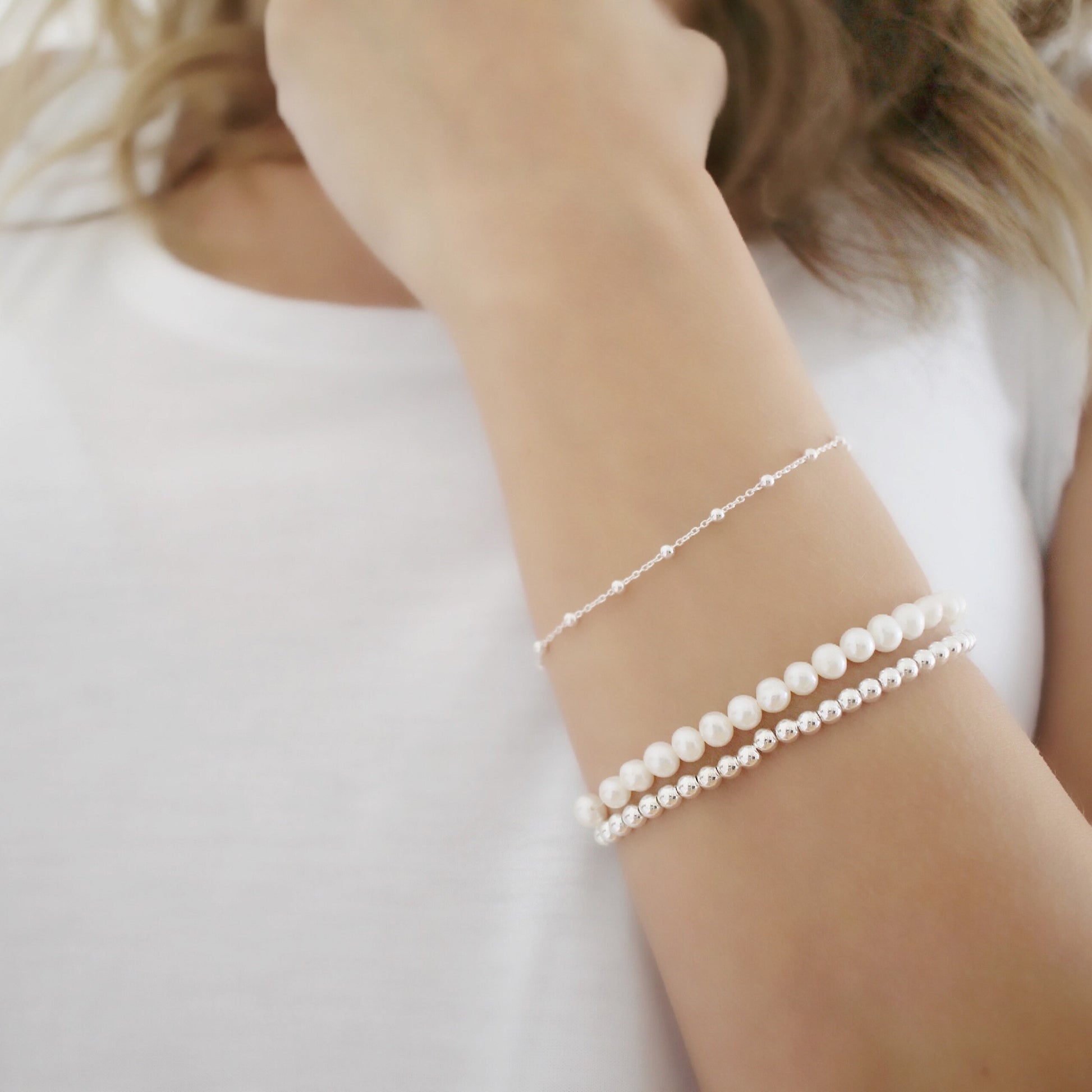 Dainty Ball bracelet - Savi Jewelry